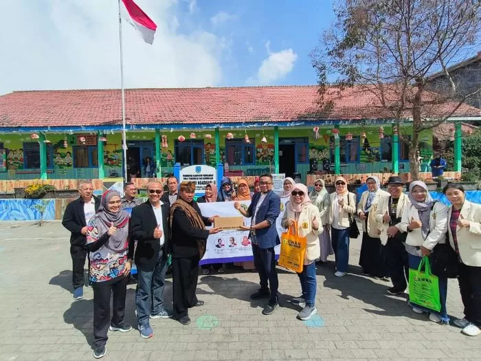 Lembaga Penelitian & Pengabdian Kepada Masyarakat